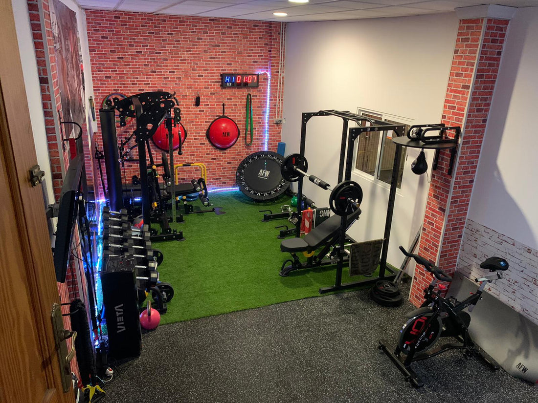 ¿Un gimnasio profesional en casa? Te explicamos como montarlo en 3 fases.
